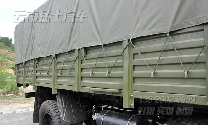 东风运兵车,4*2卡车,六吨运输车,EQ1118GA,越野卡车,四驱卡车