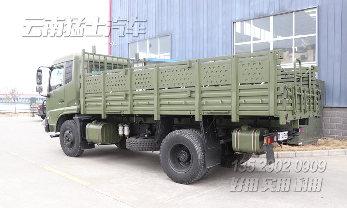 东风运兵车,4*2东风卡车,东风天锦6吨卡车,东风天锦运输车,EQ1120GA,军用越野卡车