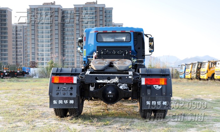 东风牵引头教练车,平头教练车,牵引半挂车驾照,A2驾照考试车,4*2考场拖头