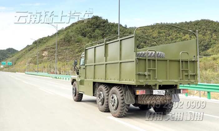 六驱装甲车,越野运兵车,防护型装甲车,防弹越野车,长头运兵车,国际维和车,部队训练指挥车,越野专用车,定制化出口车改装