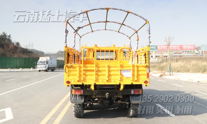 东风六驱卡车,出口型卡车,尖头载货汽车,长头越野货车,东风经典军车,二吨半卡车,军用越野车