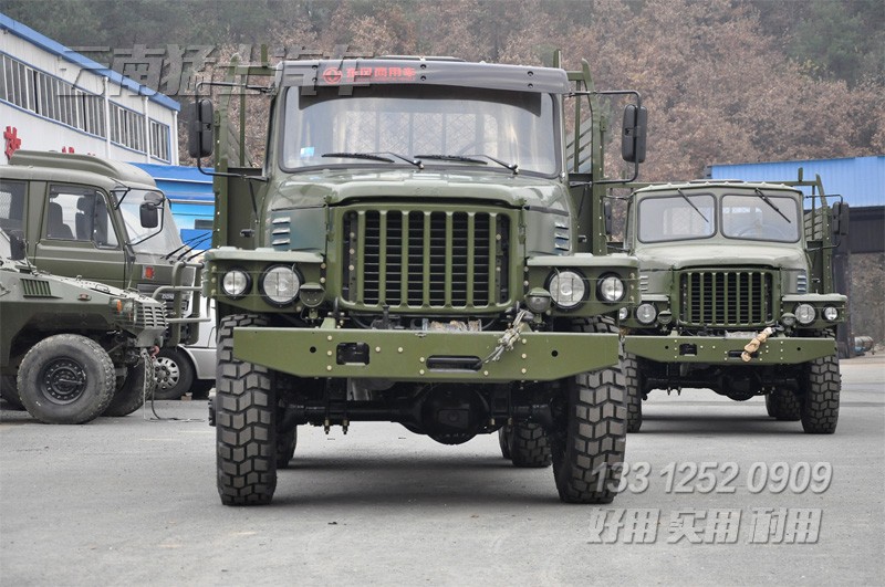 东风炊事车,移动厨房车,EQ2082E6D,后勤保障车,户外烹饪就餐