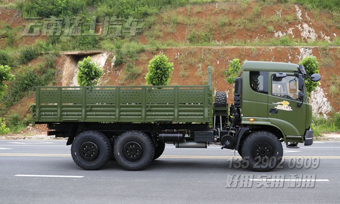 六驱平头卡车,高性价比卡车,4米8货箱卡车,越野型货车,东风卡车销售